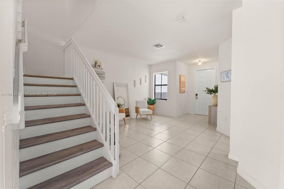 For Sale: $575,500 (3 beds, 2 baths, 1708 Square Feet)