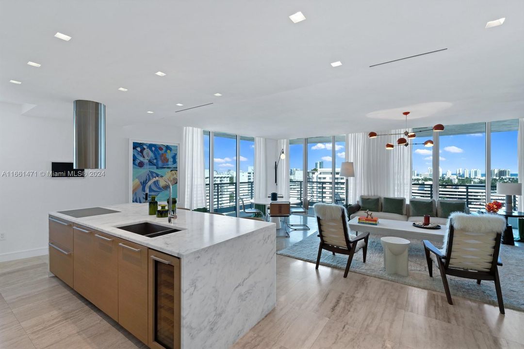 For Sale: $1,795,000 (2 beds, 2 baths, 1396 Square Feet)