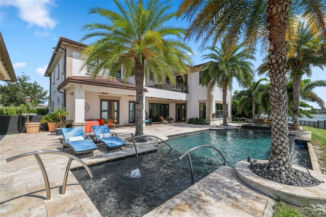 For Sale: $2,699,900 (6 beds, 4 baths, 5394 Square Feet)