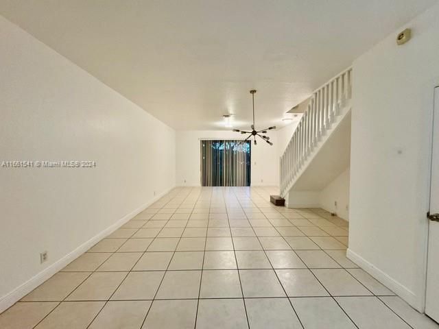 For Rent: $3,400 (3 beds, 2 baths, 1605 Square Feet)