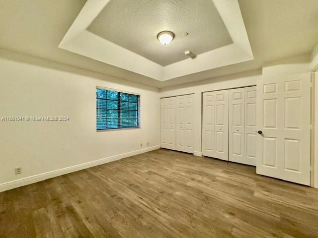 For Rent: $3,400 (3 beds, 2 baths, 1605 Square Feet)