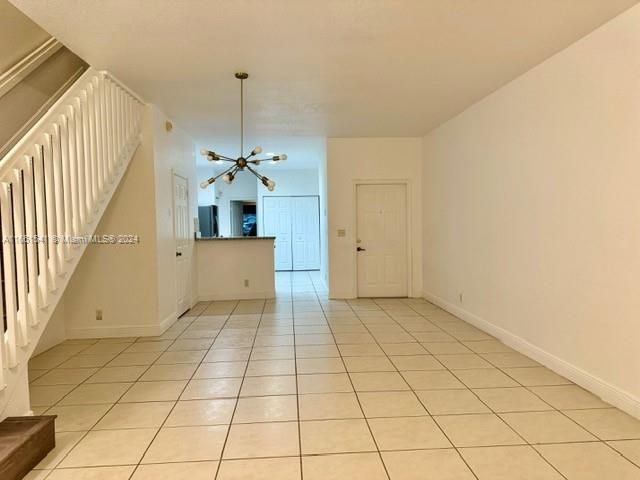 For Rent: $3,400 (3 beds, 2 baths, 1605 Square Feet)