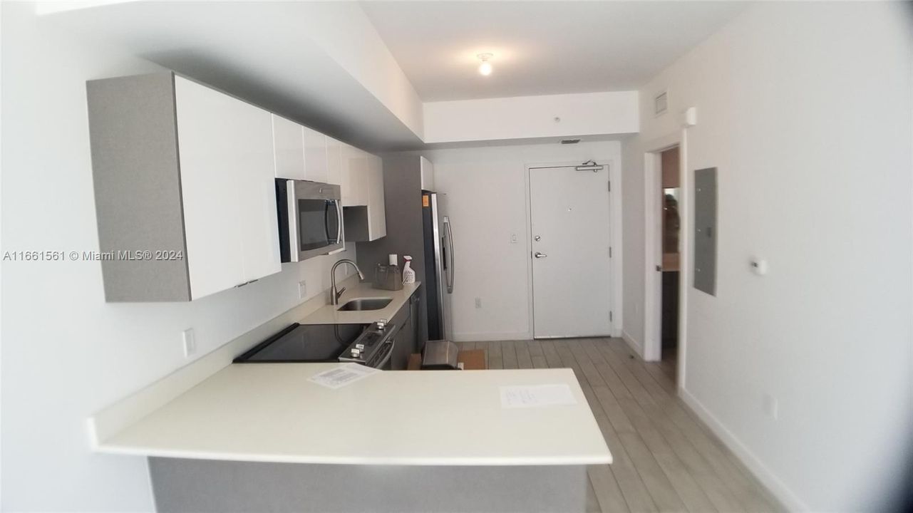 En Venta: $370,000 (1 camas, 1 baños, 560 Pies cuadrados)