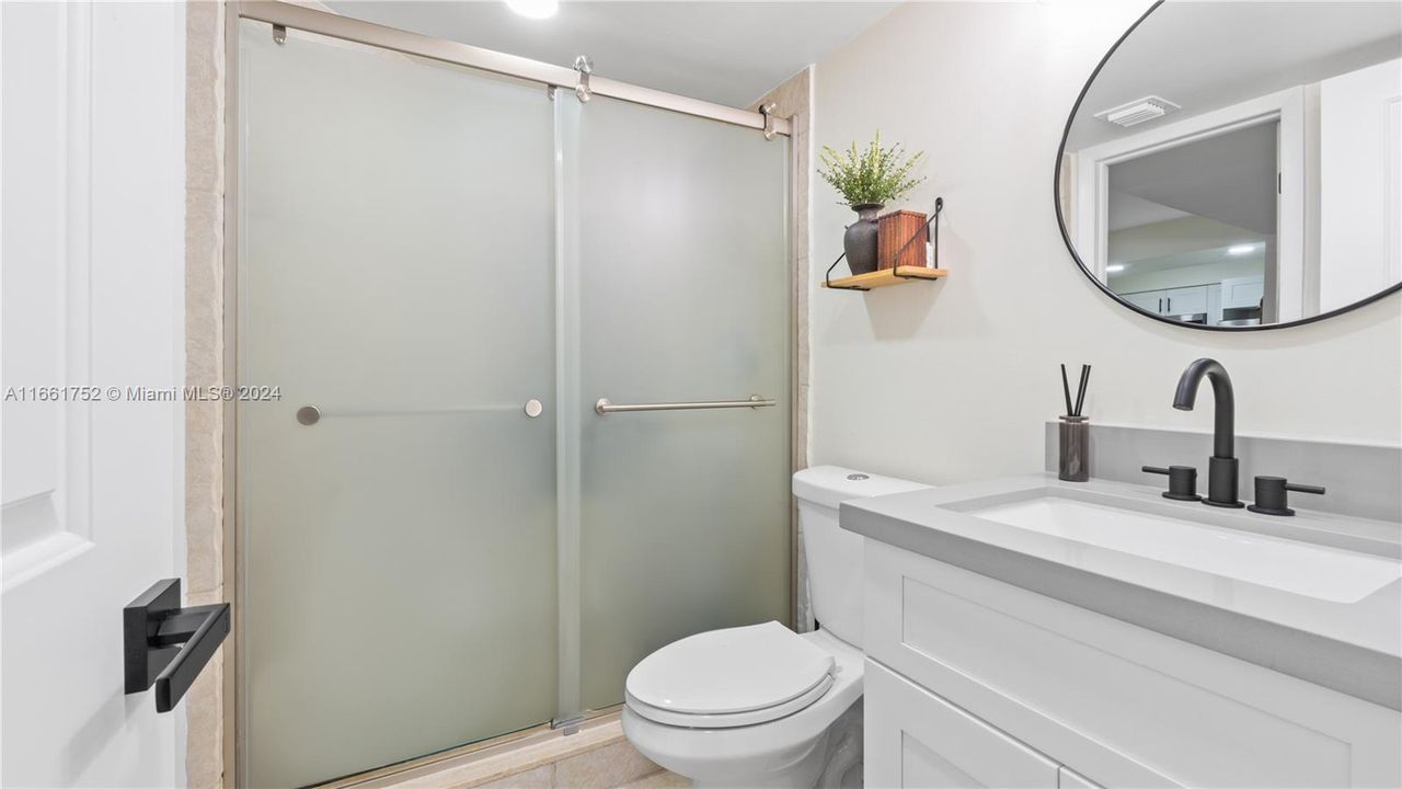 For Sale: $429,000 (3 beds, 2 baths, 1240 Square Feet)