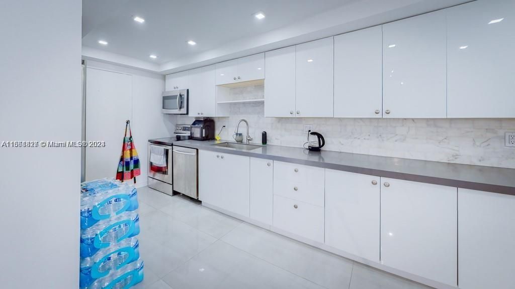 En Venta: $299,000 (2 camas, 2 baños, 1251 Pies cuadrados)