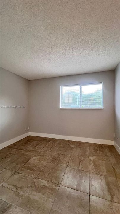 For Rent: $2,200 (2 beds, 2 baths, 1020 Square Feet)