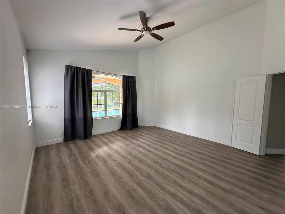 For Rent: $7,000 (5 beds, 3 baths, 2810 Square Feet)