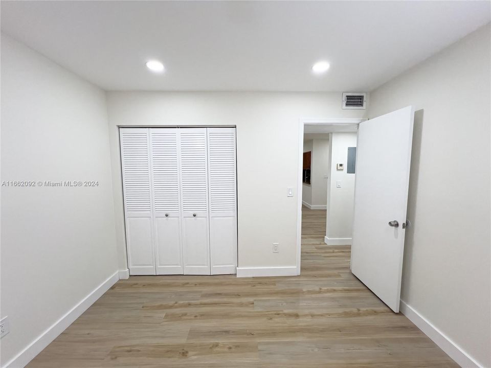 For Rent: $2,299 (2 beds, 2 baths, 747 Square Feet)