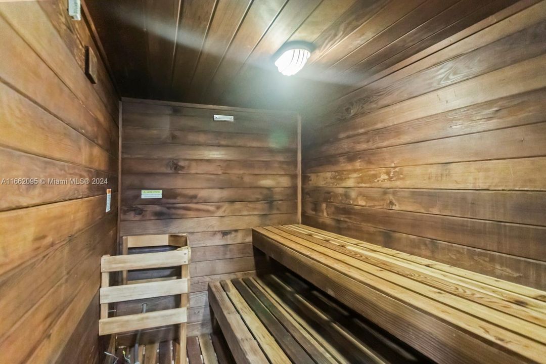 En Venta: $300,000 (1 camas, 1 baños, 736 Pies cuadrados)