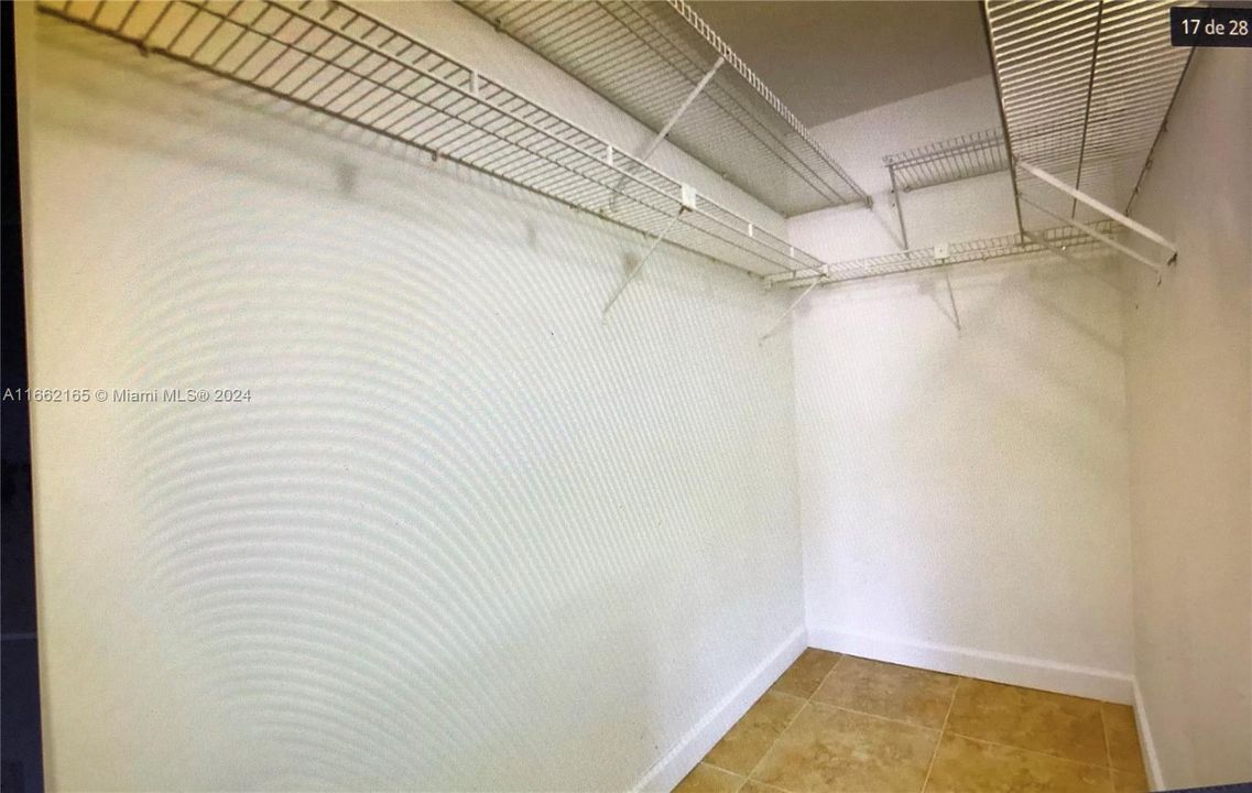 En Venta: $175,000 (2 camas, 2 baños, 880 Pies cuadrados)