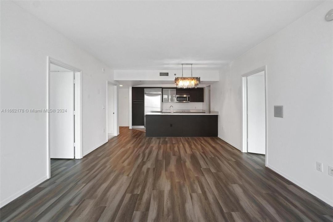 For Rent: $4,200 (2 beds, 2 baths, 1111 Square Feet)