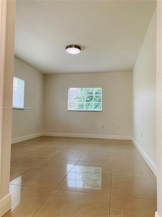 For Rent: $2,649 (3 beds, 2 baths, 0 Square Feet)