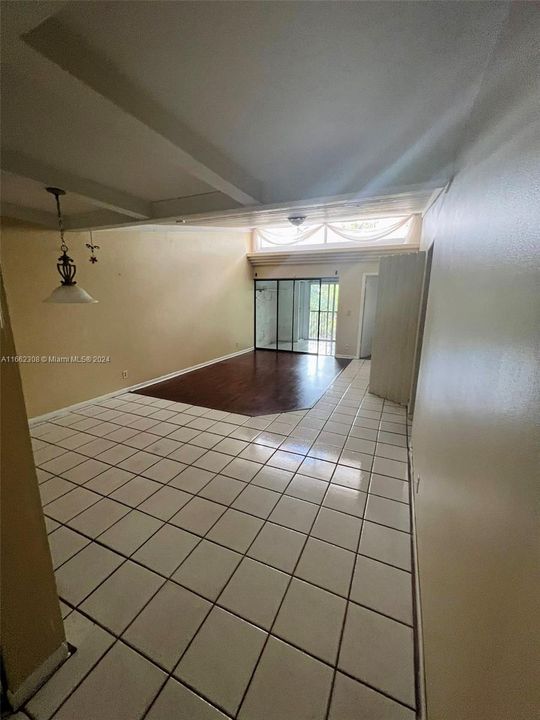 For Rent: $2,300 (3 beds, 2 baths, 0 Square Feet)