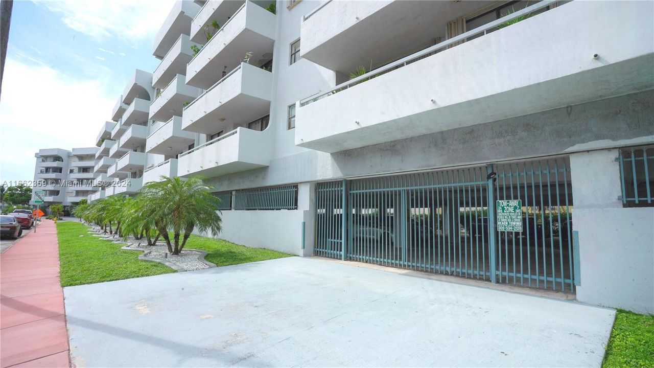 En Venta: $295,000 (1 camas, 1 baños, 784 Pies cuadrados)