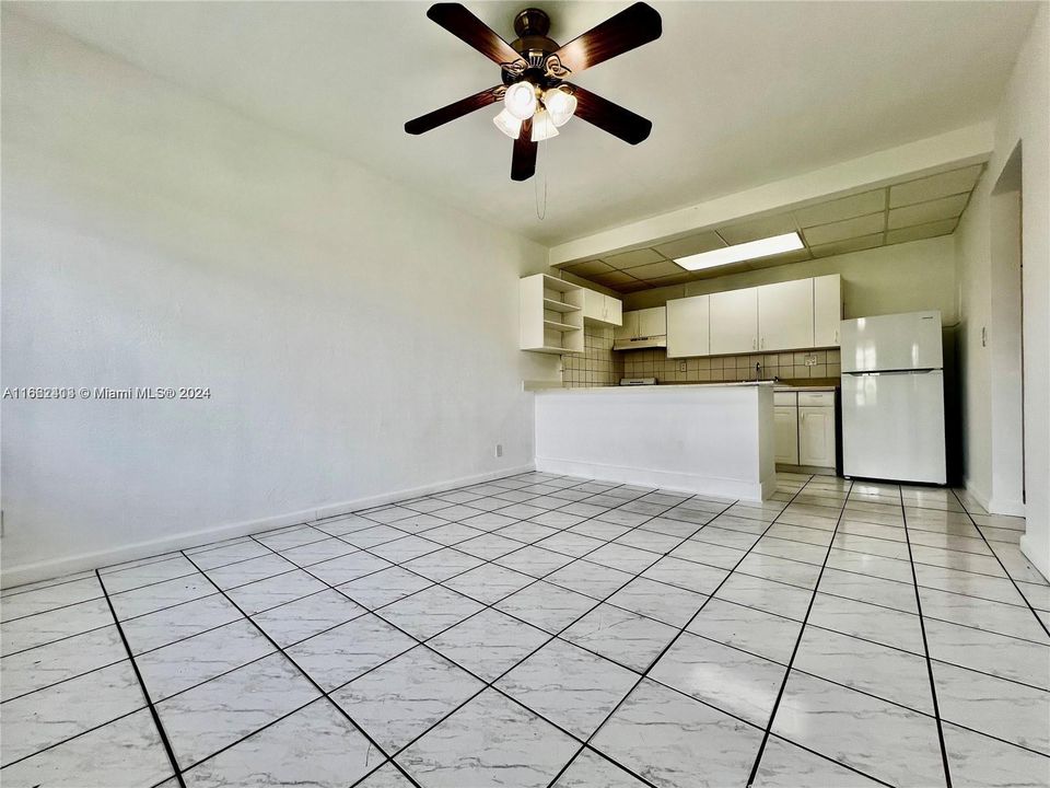 For Rent: $1,499 (1 beds, 1 baths, 440 Square Feet)