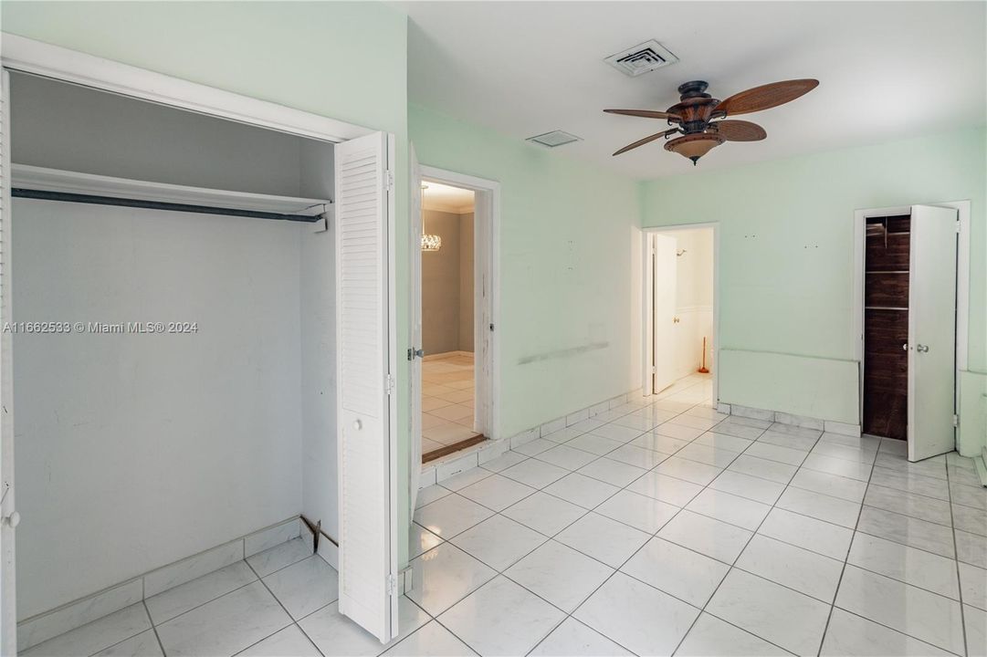 For Sale: $675,000 (3 beds, 2 baths, 1651 Square Feet)