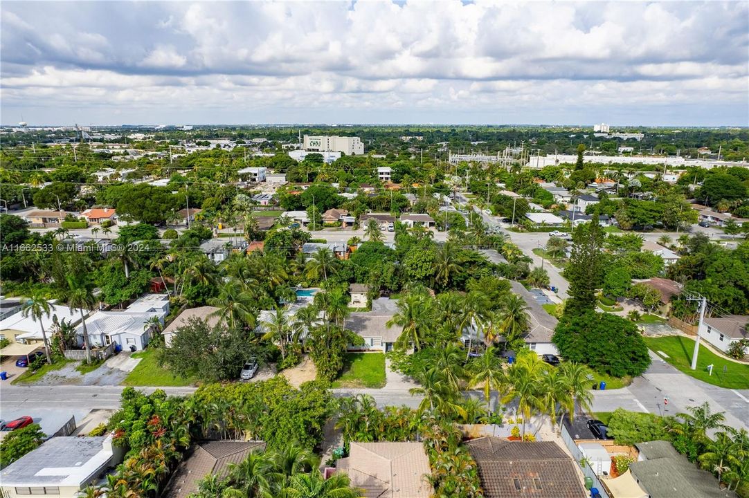 For Sale: $675,000 (3 beds, 2 baths, 1651 Square Feet)