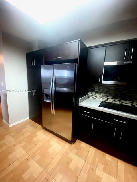 For Rent: $3,400 (2 beds, 2 baths, 1181 Square Feet)