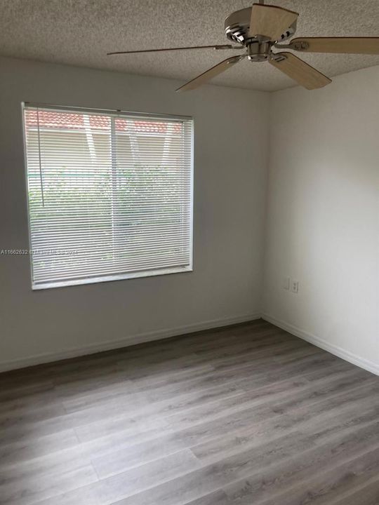 For Rent: $2,050 (2 beds, 2 baths, 1130 Square Feet)