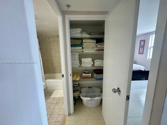 En Venta: $495,000 (1 camas, 1 baños, 905 Pies cuadrados)