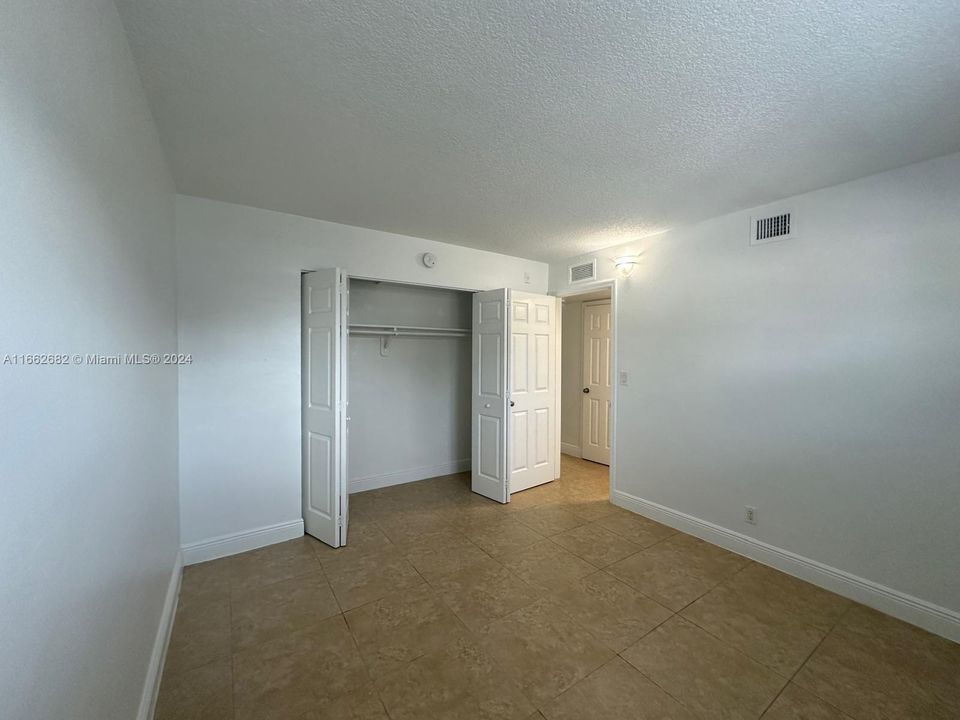 For Rent: $1,695 (1 beds, 1 baths, 0 Square Feet)