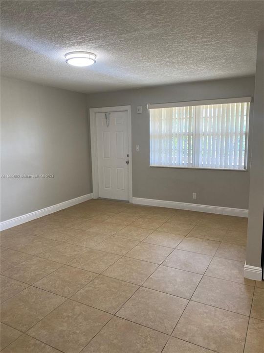 For Rent: $1,695 (1 beds, 1 baths, 0 Square Feet)