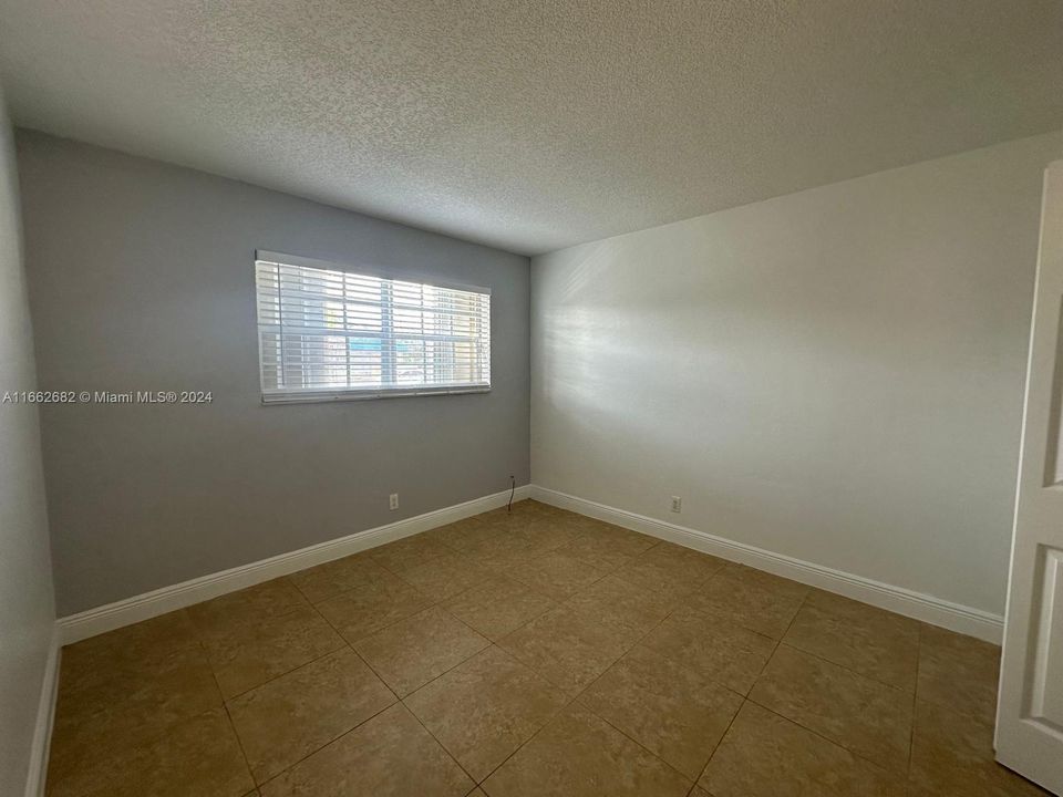 For Rent: $1,695 (1 beds, 1 baths, 0 Square Feet)