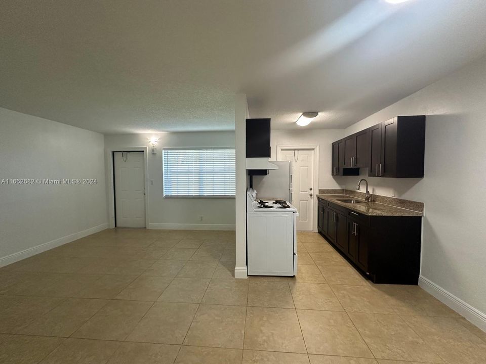 For Rent: $1,695 (1 beds, 1 baths, 0 Square Feet)