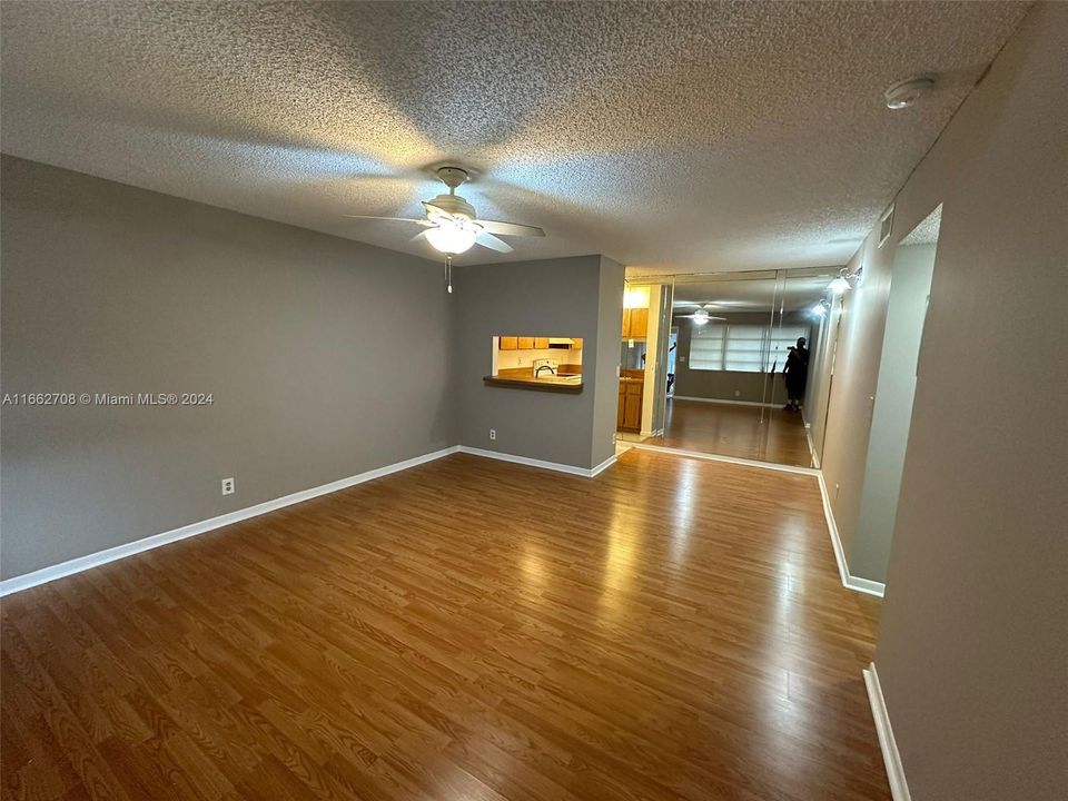 For Rent: $1,850 (2 beds, 2 baths, 768 Square Feet)