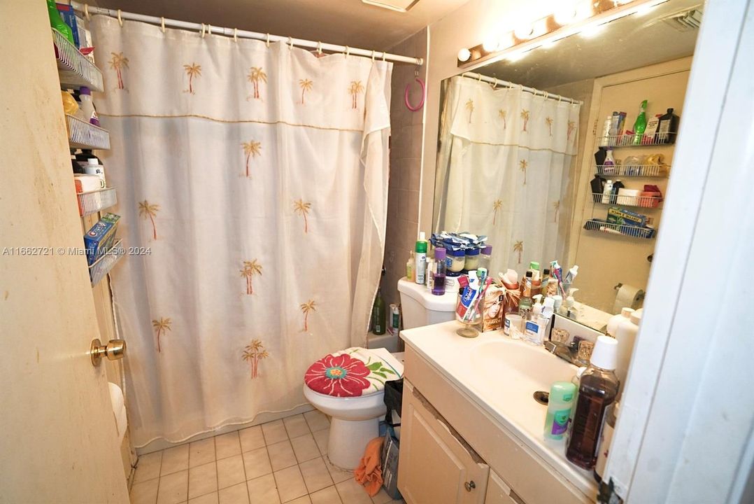 Washer & Dryer in Master Bathroom