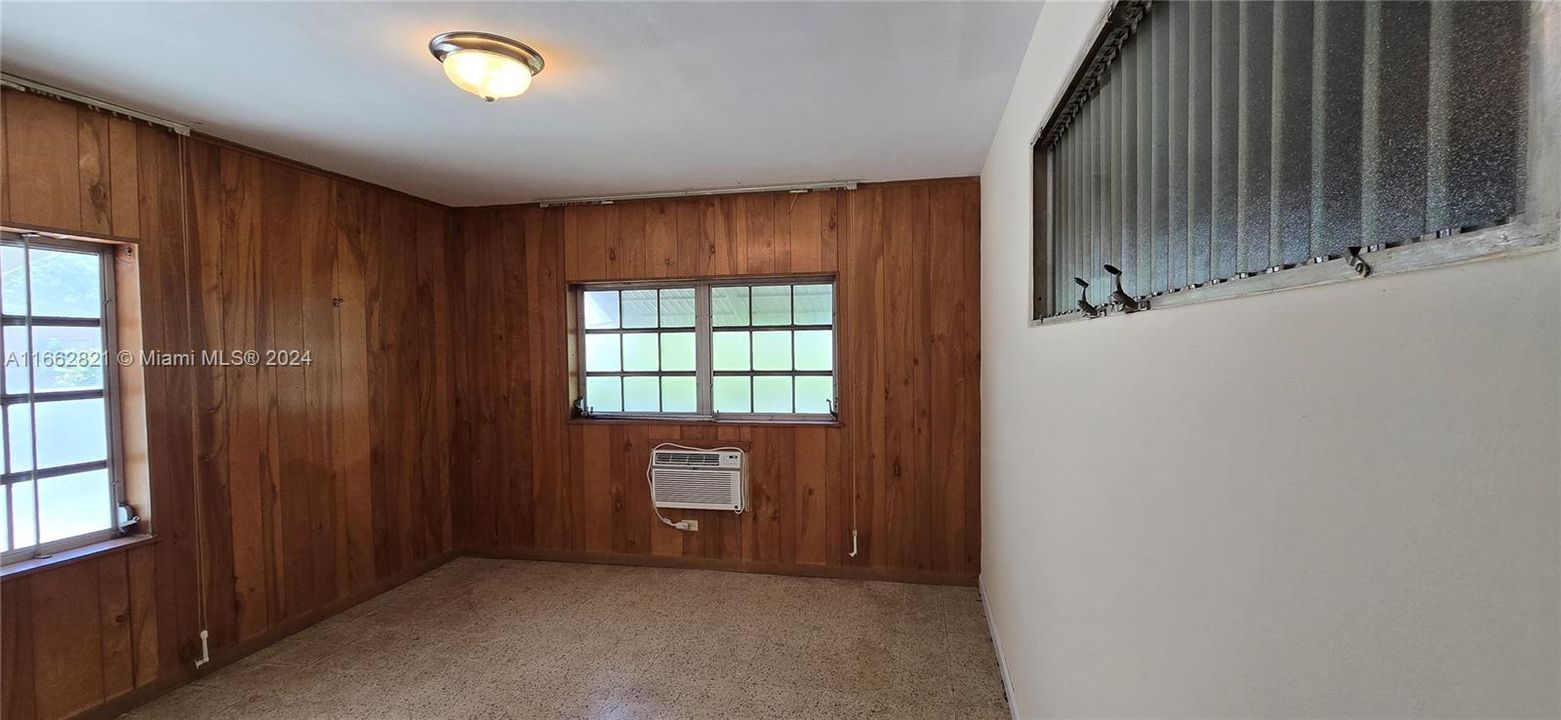 En Venta: $455,000 (3 camas, 2 baños, 1257 Pies cuadrados)