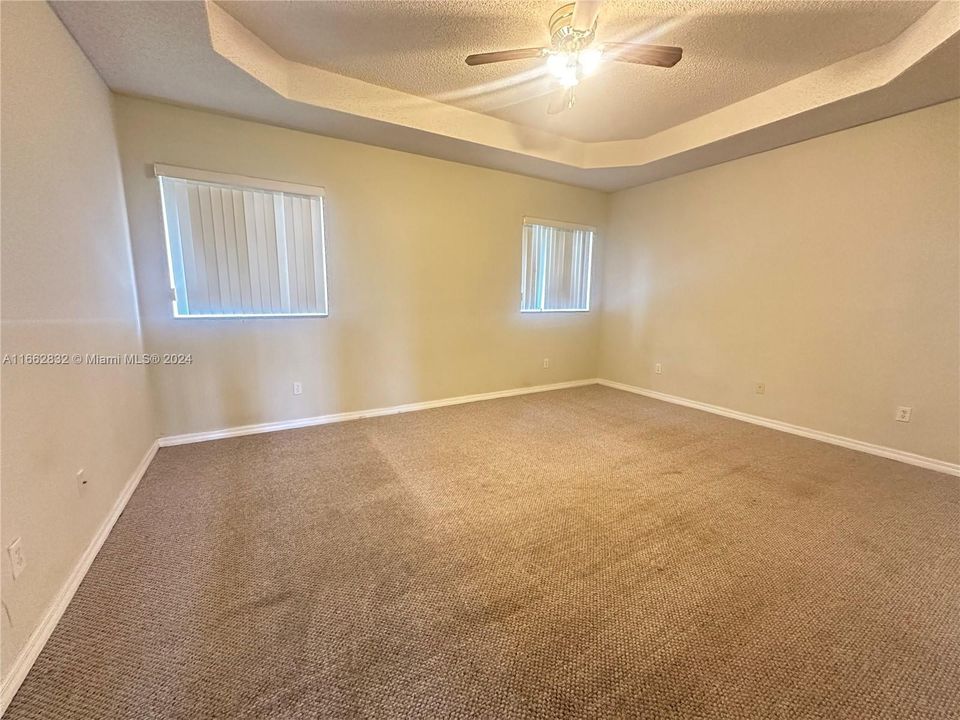 For Rent: $3,125 (3 beds, 2 baths, 2442 Square Feet)