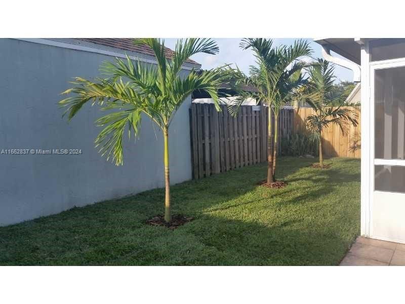 For Rent: $3,600 (3 beds, 2 baths, 1146 Square Feet)