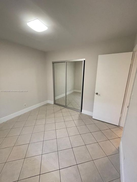 For Rent: $2,080 (2 beds, 2 baths, 809 Square Feet)