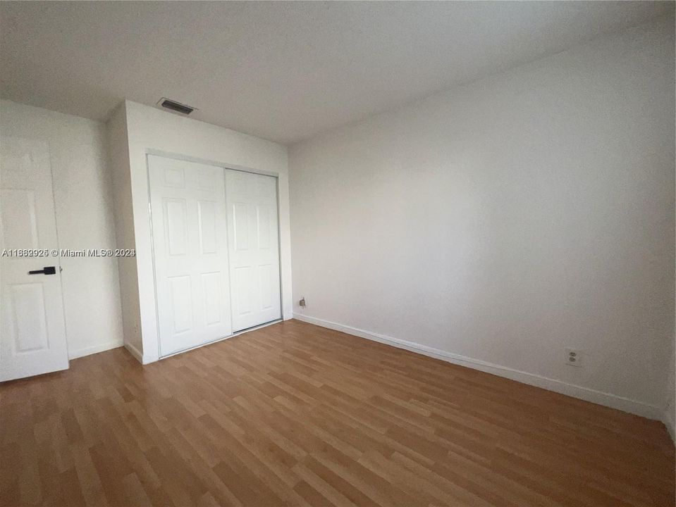 For Rent: $3,300 (3 beds, 2 baths, 1616 Square Feet)