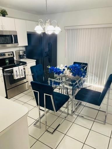 For Sale: $399,000 (2 beds, 2 baths, 1116 Square Feet)