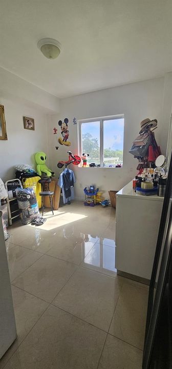 Recently Rented: $2,200 (2 beds, 1 baths, 16834 Square Feet)