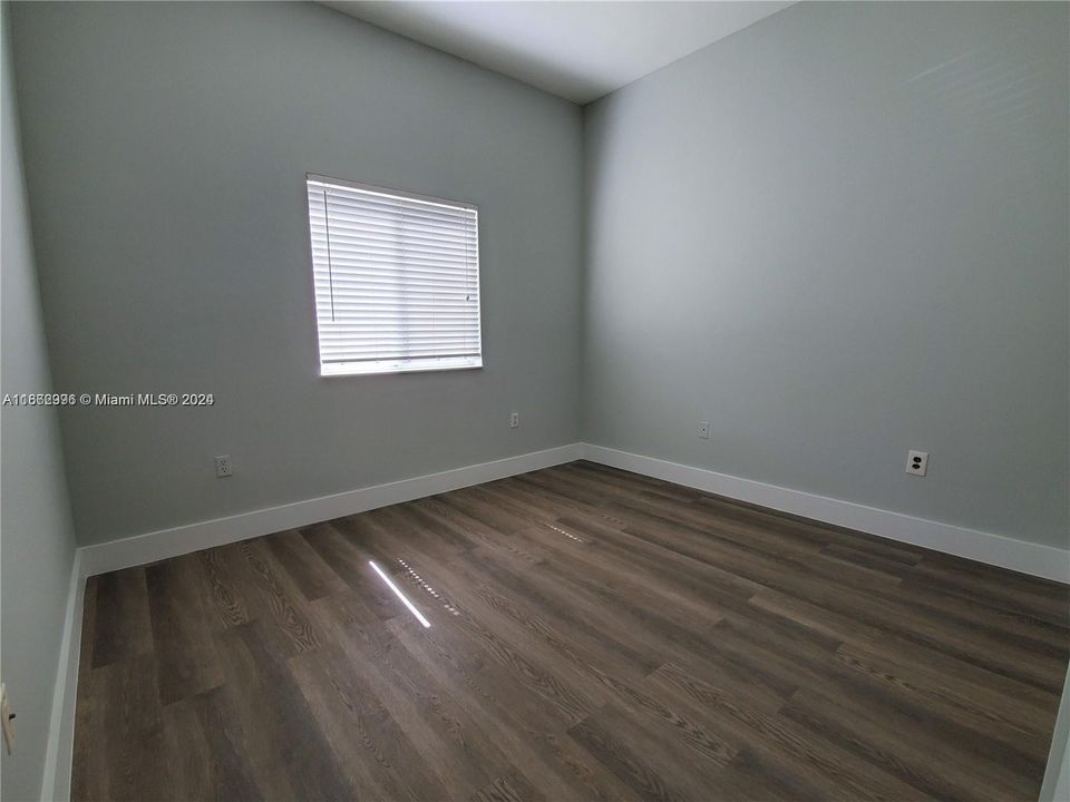 For Rent: $2,500 (2 beds, 2 baths, 1082 Square Feet)