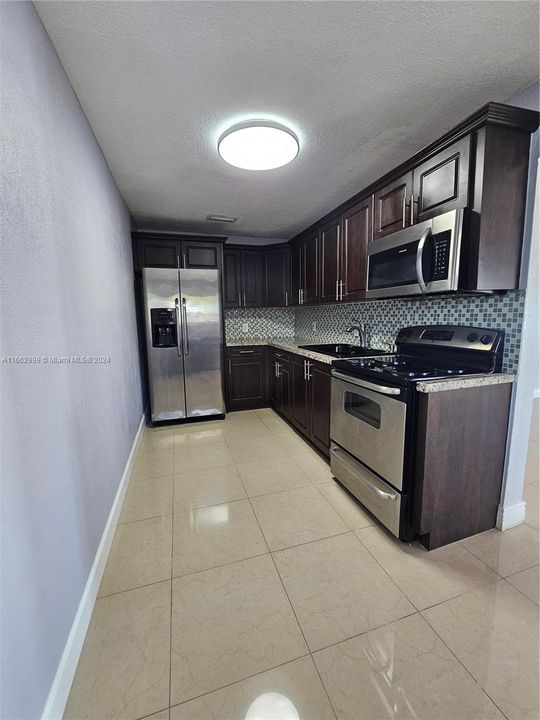 For Rent: $3,500 (3 beds, 2 baths, 1812 Square Feet)