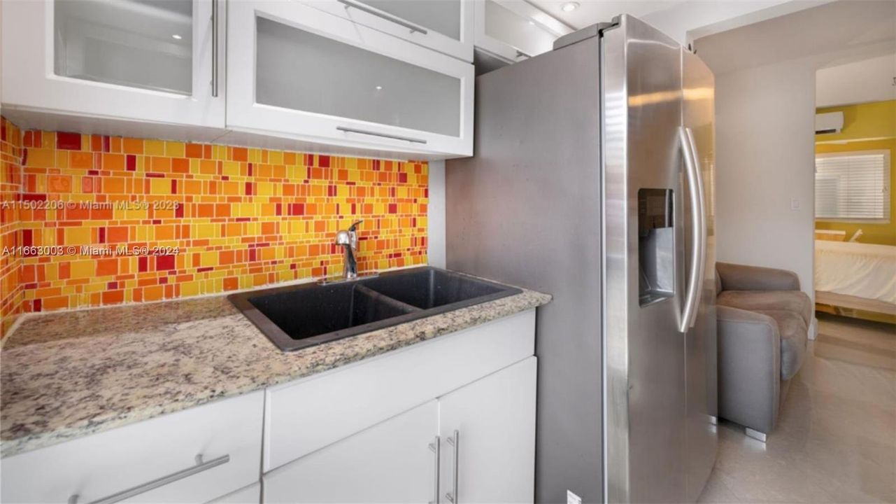 Active With Contract: $2,250 (0 beds, 1 baths, 0 Square Feet)