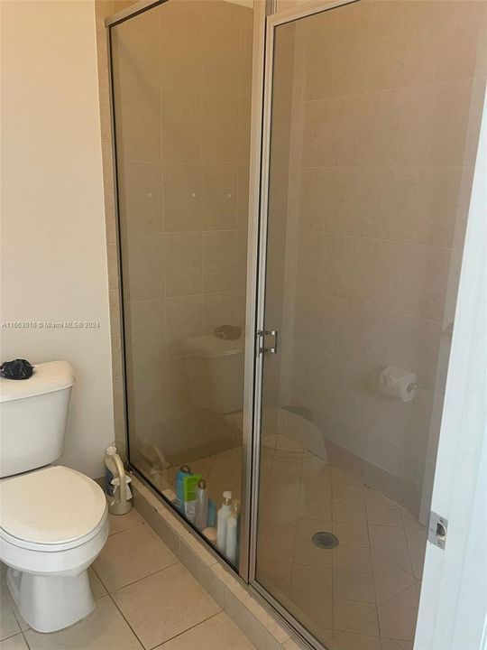 В аренду: $4,950 (4 спален, 2 ванн, 2318 Квадратных фут)