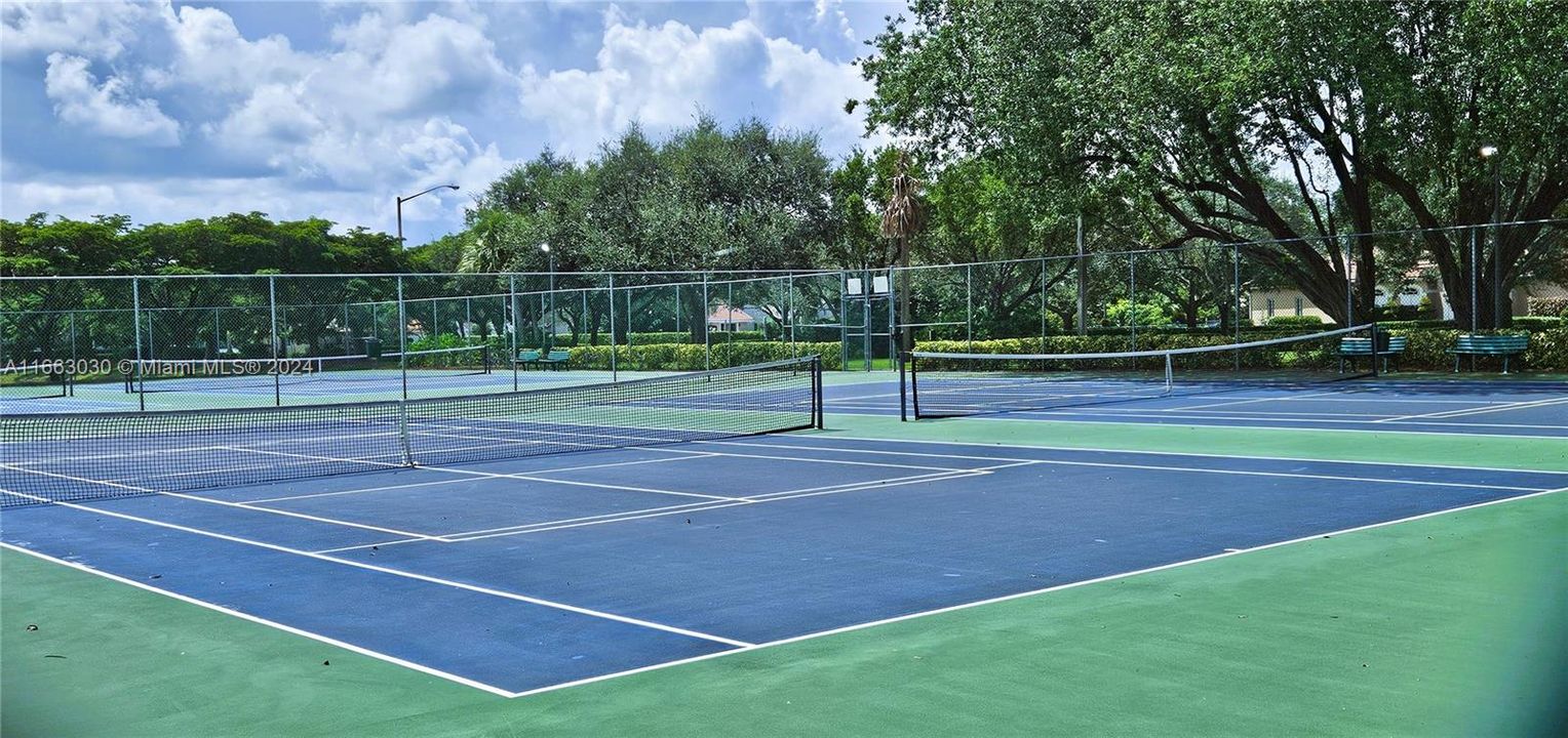 Tennis and Pickle Ball courts