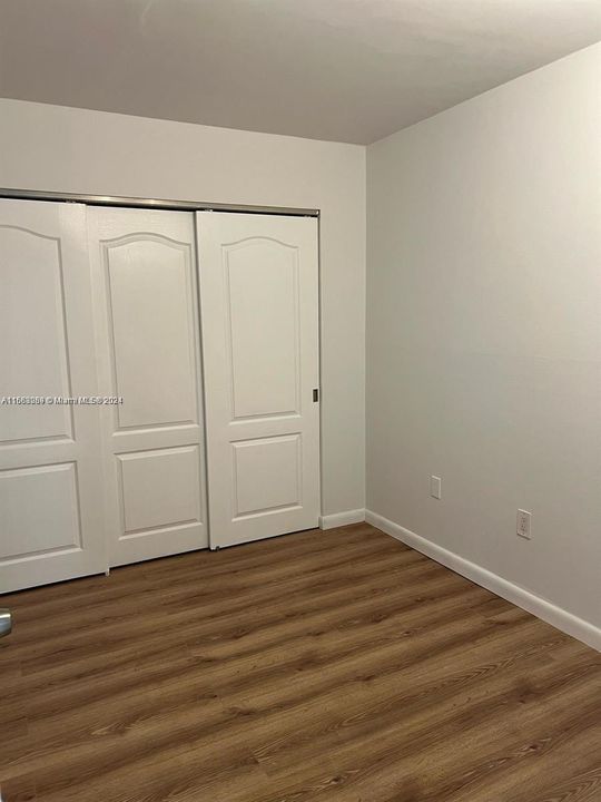 For Rent: $2,500 (1 beds, 2 baths, 935 Square Feet)