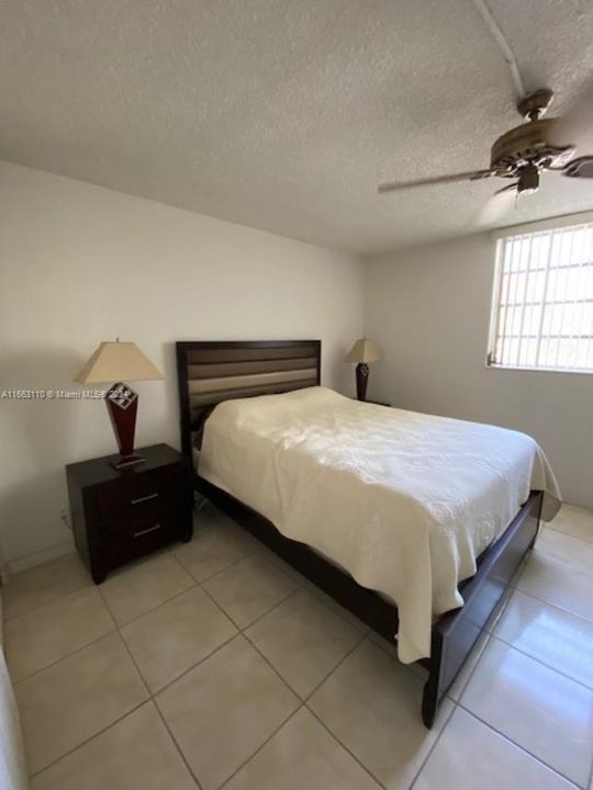 For Rent: $2,000 (1 beds, 1 baths, 700 Square Feet)