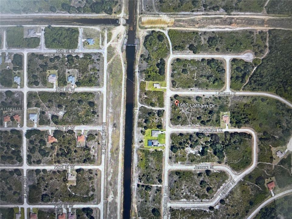 На продажу: $30,000 (0.25 acres)