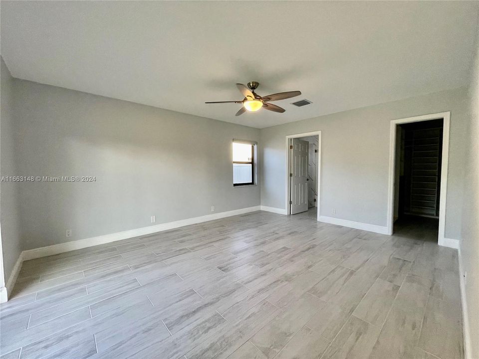 For Rent: $4,800 (3 beds, 2 baths, 1877 Square Feet)