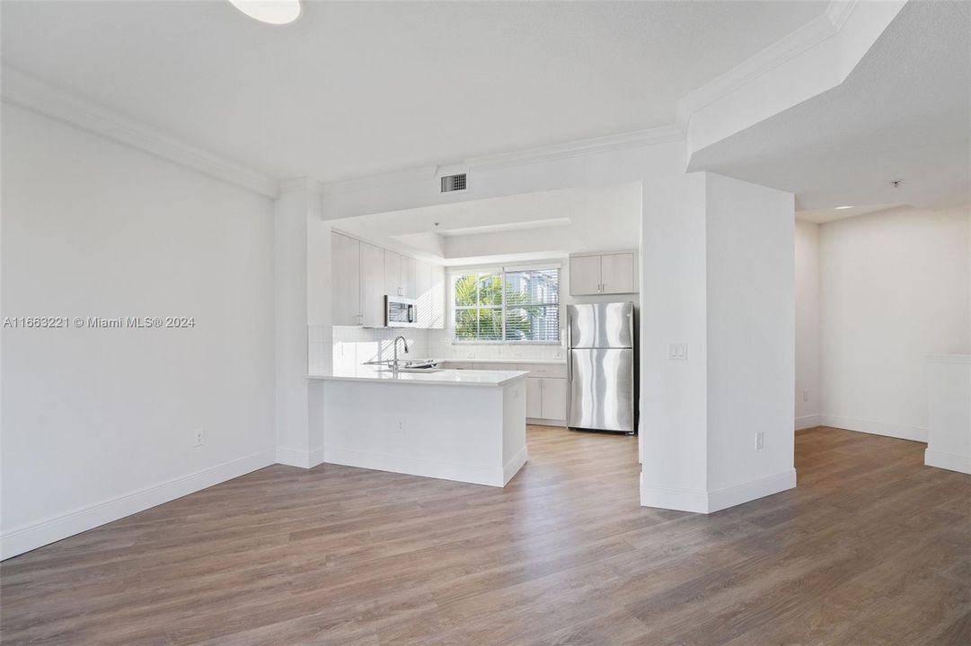 For Rent: $3,815 (2 beds, 2 baths, 1771 Square Feet)