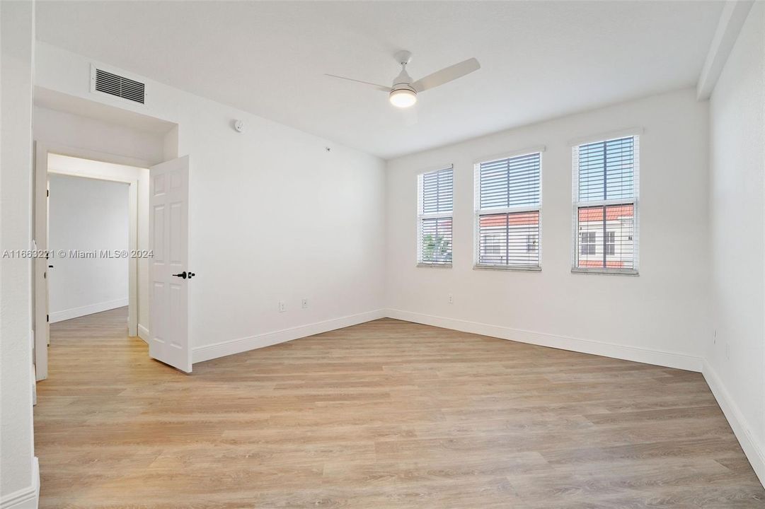 For Rent: $3,815 (2 beds, 2 baths, 1771 Square Feet)