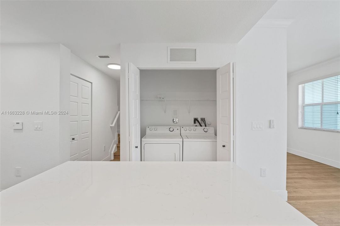 For Rent: $2,836 (2 beds, 2 baths, 1470 Square Feet)