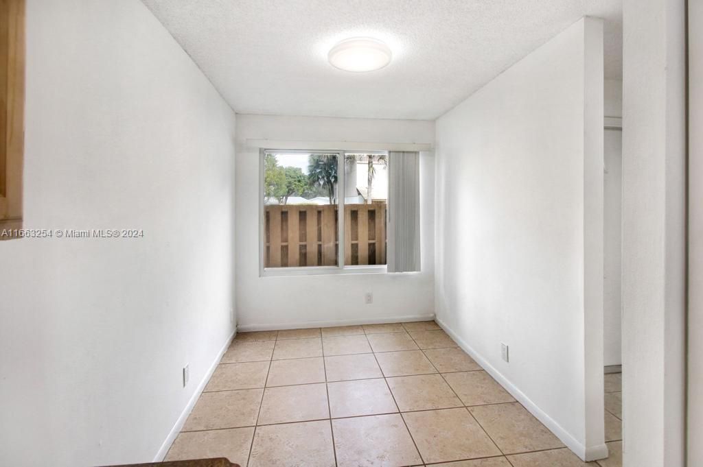 For Sale: $350,000 (4 beds, 2 baths, 1770 Square Feet)